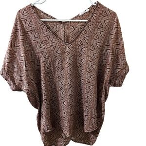 Lush Bohemian Patterned Short Sleeve Sheer Blouse with V Neck Size XS